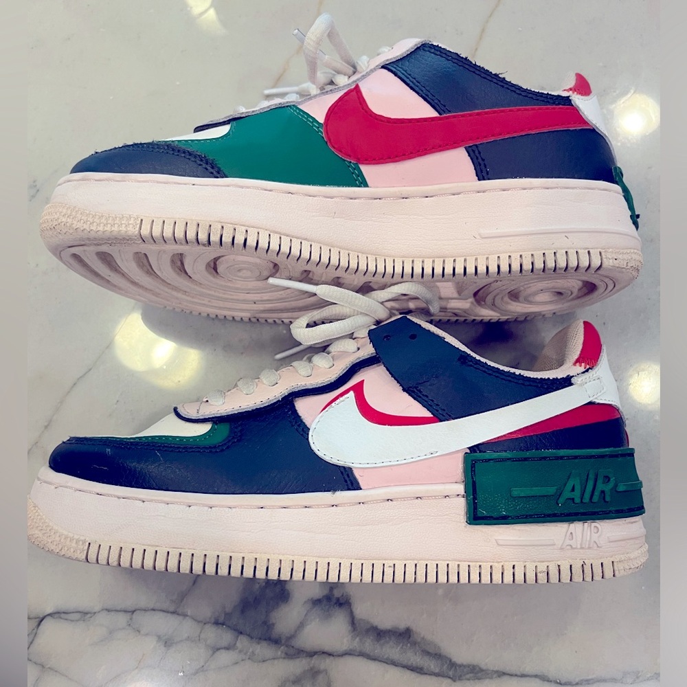 Nike Air Force 1 Low Shadow
Mystic Navy (Women's)
Size:
US 7